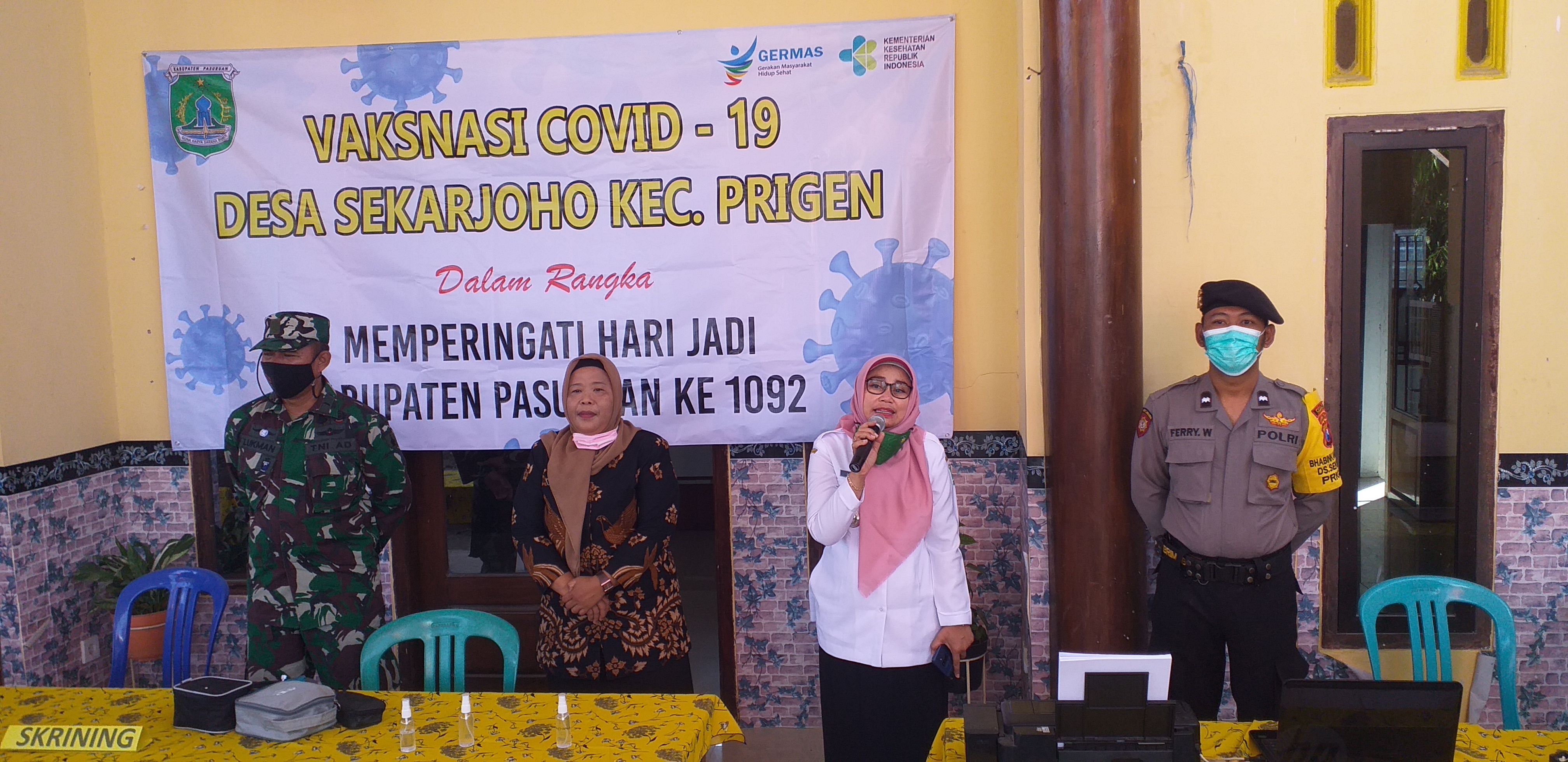 Vaksinasi Warga Desa Sekarjoho